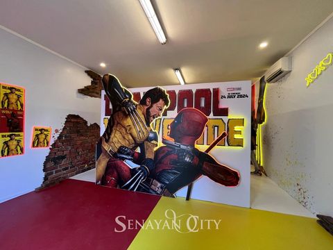 Instalasi Deadpool & Wolverine di Senayan City