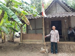 Mbah Sarno Eks Militer Sukarela Hidup Sebatang Kara-Makan Andalkan Tetangga