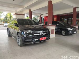 Pj Gubernur Sulbar Minta Mobil Mercy Rp 2,5 M Milik Pemkab Polman Dilelang Pj Gubernur Sulbar Minta Mobil Mercy Rp 2,5 M Milik Pemkab Polman Dilelang