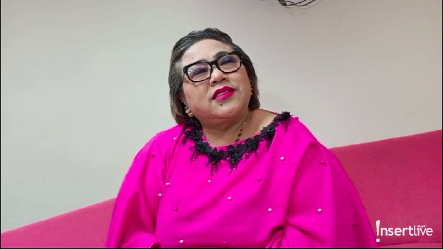 Kabar Terkini Artis dari InsertLive : Reaksi Nunung Dituding Punya Utang oleh Anak Sendiri