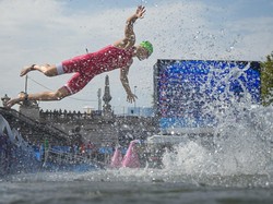 Ahli Soroti Polusi Tinja di Sungai Seine Lokasi Triatlon Olimpiade Paris 2024