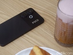 Unboxing Poco M6 yang Punya Spesifikasi Menggoda