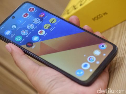 Poco M6