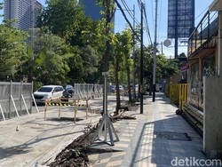 Pedagang di Surabaya Keluhkan Omzet Turun gegara Proyek Box Culvert