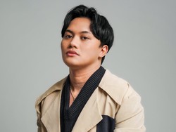 Rizky Febian Manggung Lagi, Ucap Syukur Dikaruniai Anak Pertama