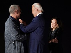 Momen Pertukaran Tahanan Terbesar AS dan Rusia Sejak Perang Dingin