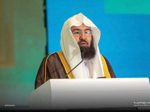 Syekh Sudais Ungkap Perjalanan Tanpa Izin Picu Kematian Jemaah Haji Syekh Sudais Ungkap Perjalanan Tanpa Izin Picu Kematian Jemaah Haji