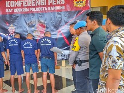 Kejinya Asep Bunuh Istri Pakai Golok, 3 Teman Disuruh Pegang Tangan-Kaki
