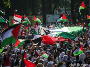 Aksi Bela Palestina di Depan Kedubes AS Selesai, Arus Lalin Dibuka Aksi Bela Palestina di Depan Kedubes AS Selesai, Arus Lalin Dibuka