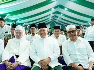 Gus Kikin Terpilih Ketua PWNU Jatim Periode 2024-2029 Gus Kikin Terpilih Ketua PWNU Jatim Periode 2024-2029