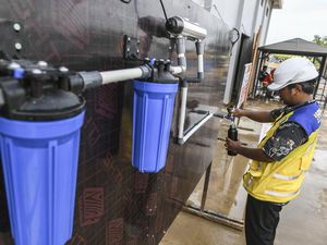 Sensasi Nyoba Air di IKN yang Bisa Langsung Diminum