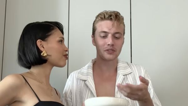 Foto: Influencer Muda Dinikahi Model Pria Tampan, Kehidupan Tradwife Jadi Kontroversi