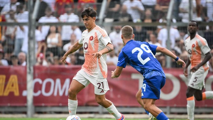 RIETI, ITALY - AUGUST 03: Paulo Dybala of AS Roma in action during the pre-season friendly match between AS Roma and Olimpiacos at Stadio Manlio Scopigno on August 03, 2024 in Rieti, Italy. (Photo by Fabio Rossi/AS Roma via Getty Images)