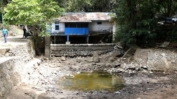 Penampakan Mata Air di Aceh Kering Akibat Kemarau Panjang