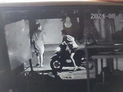 Aksi Pencurian Mobil Terekam CCTV di Surabaya, Pelaku 3 Orang