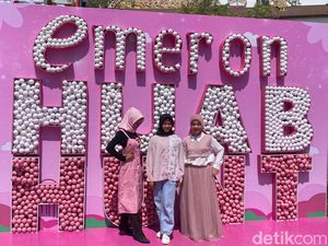 Seru Banget! Hijabers Bersaing Pamer Bakat di Emeron Hijab Hunt 2024 Solo Seru Banget! Hijabers Bersaing Pamer Bakat di Emeron Hijab Hunt 2024 Solo
