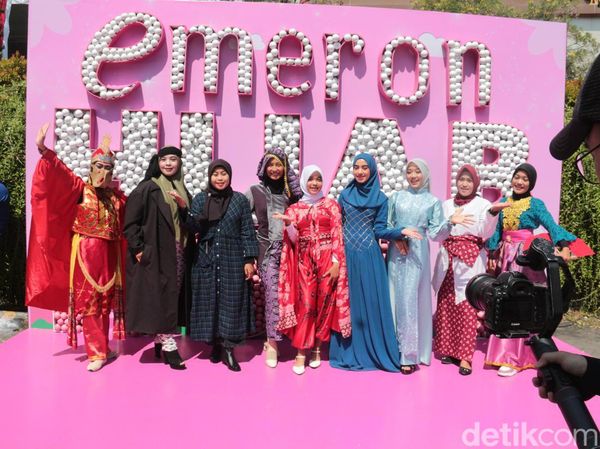 Gaya Peserta Audisi Emeron Hijab Hunt 2024 Solo, Pakai Kostum Hingga Ballgown