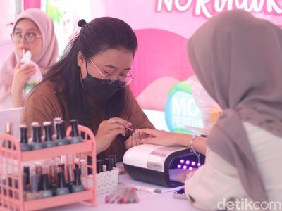10 Aktivitas Seru di Emeron Hijab Hunt 2024 Solo, Keramas dan Nail Art Gratis