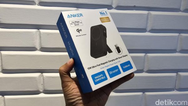 Unboxing Anker MagGo untuk Temani iPhone