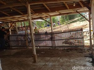 Konten Kreator Masih Berdatangan di Lokasi Bekas Semburan Air Sampang Konten Kreator Masih Berdatangan di Lokasi Bekas Semburan Air Sampang