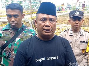 Polisi-TNI Tetap Siaga di Lokasi Bekas Semburan Air Sampang Polisi-TNI Tetap Siaga di Lokasi Bekas Semburan Air Sampang