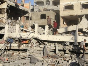 Inggris Desak Israel-Hamas Segera Gencatan Senjata: Hentikan Pertempuran Inggris Desak Israel-Hamas Segera Gencatan Senjata: Hentikan Pertempuran