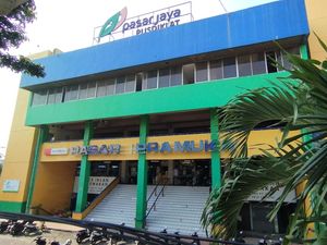 Pasar Pramuka Bakal Terkoneksi LRT, Pedagang Harap Pembeli Makin Ramai