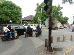 Bocah 9 Tahun Bawa Mobil Ugal-ugalan di Kemang Sempat Dikira Warga Orang Dewasa