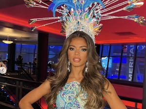 Tentara Ini Jadi Miss USA 2024 di Tengah Kritikan Terhadap Organisasi Miss USA Tentara Ini Jadi Miss USA 2024 di Tengah Kritikan Terhadap Organisasi Miss USA