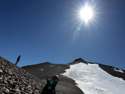 Es Pegunungan Andes Mencair, Bukti Krisis Iklim Makin Mengkhawatirkan
