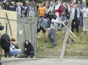 Elon Musk Ramal Inggris Perang Saudara, PM Inggris Murka