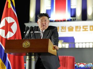 Ngegas! Kim Jong Un Perintahkan Korut Tingkatkan Senjata Nuklir Ngegas! Kim Jong Un Perintahkan Korut Tingkatkan Senjata Nuklir