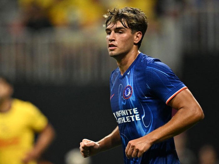 ATLANTA, GEORGIA - JULY 31:   Marc Guiu of Chelsea in action during the Pre-Season Friendly match between Chelsea FC and Club America at Mercedes-Benz Stadium on July 31, 2024 in Atlanta, Georgia. (Photo by Darren Walsh/Chelsea FC via Getty Images)