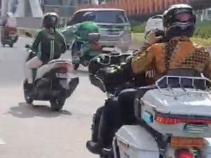 Takut Macet, Menko Polhukam Naik Motor ke Istana untuk Hadiri Rapat Takut Macet, Menko Polhukam Naik Motor ke Istana untuk Hadiri Rapat