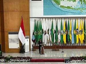 Mendagri: 34 Pj Kepala Daerah Mundur untuk Maju Pilkada 2024 Mendagri: 34 Pj Kepala Daerah Mundur untuk Maju Pilkada 2024