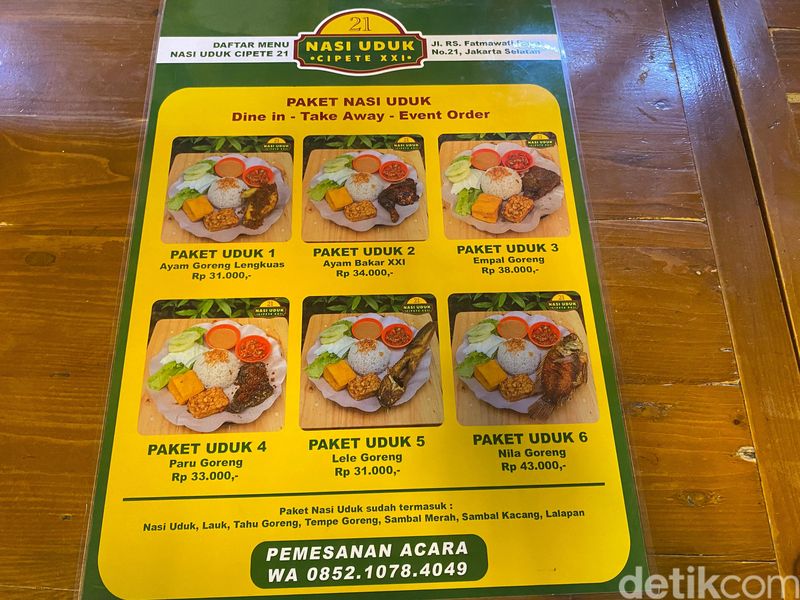Nasi Uduk Cipete 21, nasi uduk gurih harum dengan lauk ayam goreng hingga paru goreng.