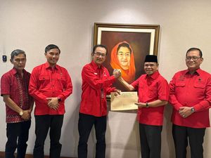 Pilkada Tebo 2024: PDIP Usung Aspan-Wartono, Golkar Dukung Agus-Nazar