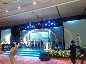 Nadiem Dorong Sistem Berbasis Digital untuk Permudah Akses Pegawai-Guru