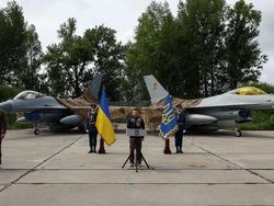 Ukraina Mulai Kerahkan Jet Tempur F-16 Hadapi Rusia