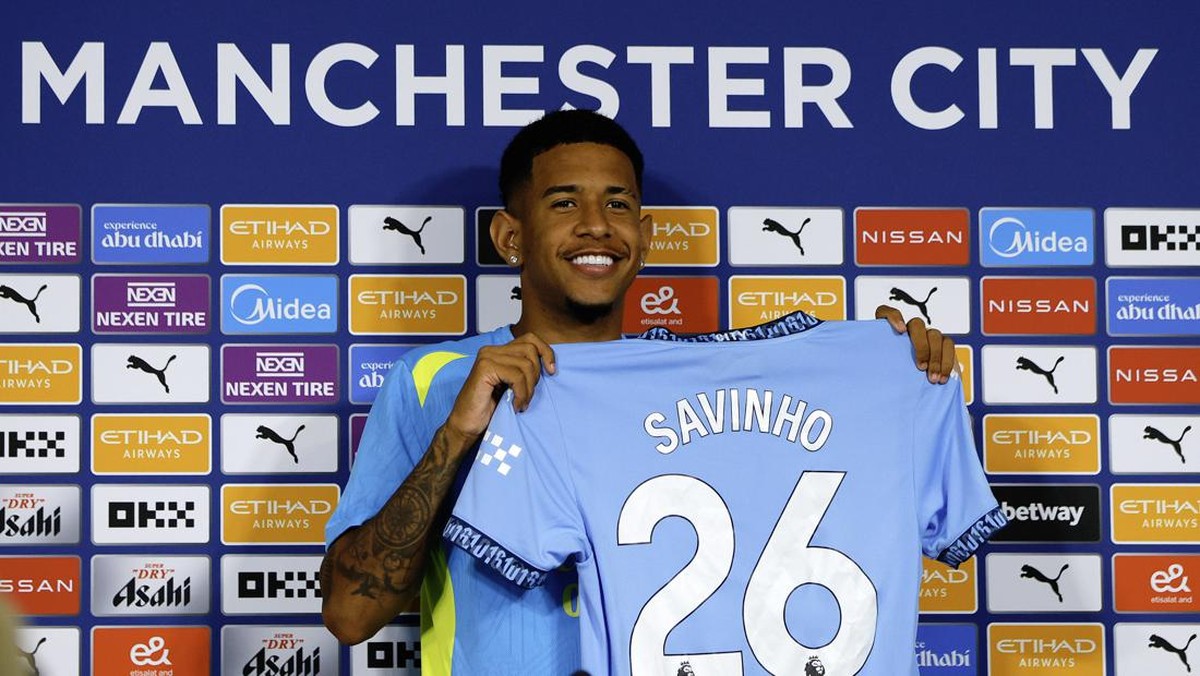 Savinho antusias bermain di bawah asuhan Pep Guardiola. (Foto: Getty Images/Malcolm Couzens)