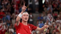 Viktor Axelsen Pensiun karena Cedera Punggung