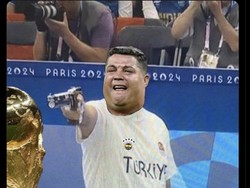 Cristiano Ronaldo jadi Dikec dalam usaha membidik trofi Piala Dunia. Foto: dok. Internet/X (Twitter)