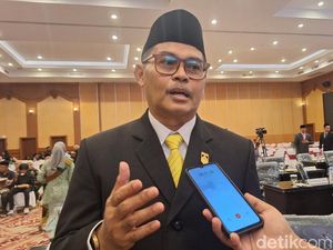 Ketua Sementara DPRD Kota Mataram Abdul Malik Janji Kerja Maraton Ketua Sementara DPRD Kota Mataram Abdul Malik Janji Kerja Maraton
