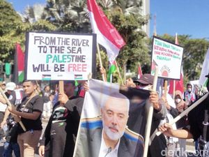 Aksi Bela Palestina di Surabaya, Massa Kecam Pembunuhan Ismail Haniyeh