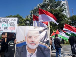 Aksi Bela Palestina di Surabaya