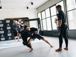 Belajar Ilmu Tarung UFC Bareng Jeka Saragih Belajar Ilmu Tarung UFC Bareng Jeka Saragih