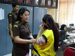 Selebgram Tulungagung yang Promosikan Judi Online Akhirnya Ditahan Selebgram Tulungagung yang Promosikan Judi Online Akhirnya Ditahan