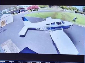 Ngeri! Pesawat Mendarat Darurat di Lapangan Golf California, Ini Penampakannya Ngeri! Pesawat Mendarat Darurat di Lapangan Golf California, Ini Penampakannya