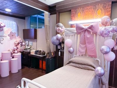 8 Foto Dekor Kamar Syahrini Saat Melahirkan di RS Singapura, Mewah Serba Pink