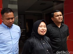 Tiko Buka Pintu Damai Mantan Istri, Asal Tanpa Syarat